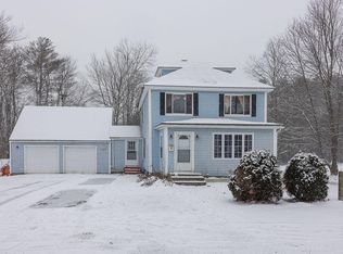 8 Summer St, Springvale, ME 04083