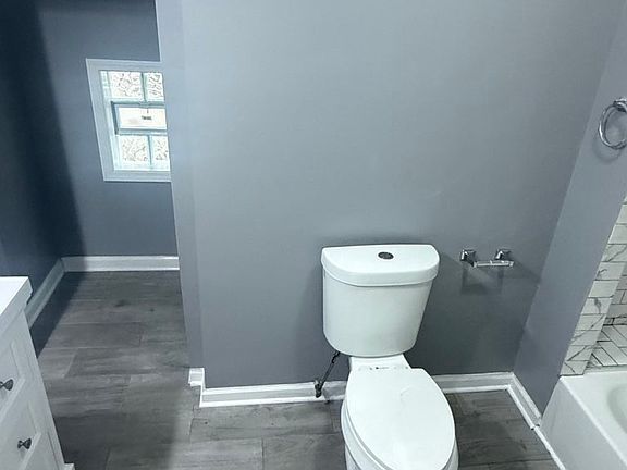 4th image of 7404 S Harvard Ave #1