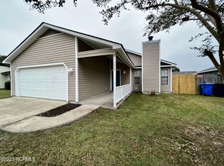 2049 Foxhorn Rd, Jacksonville, NC 28546