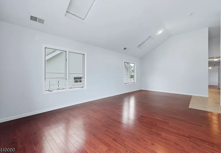 410 Lafayette Ave #2 — Photo 4