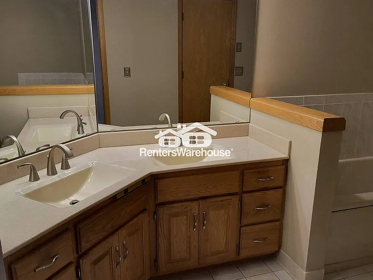 9012 Glen Edin Ln — Photo 22