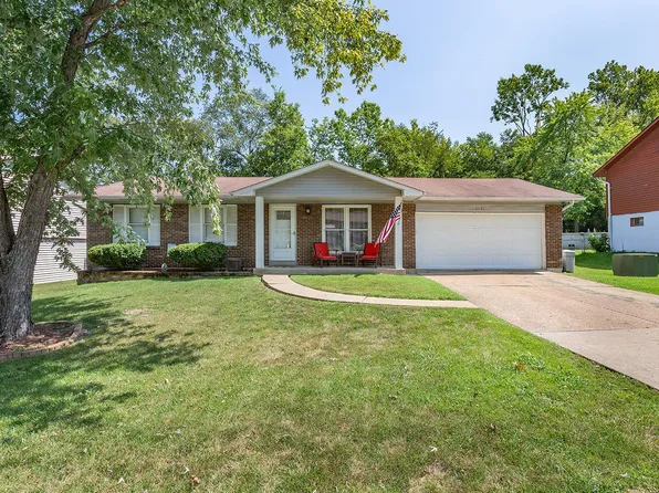 2131 Ayrshire Ct, Imperial, MO 63052