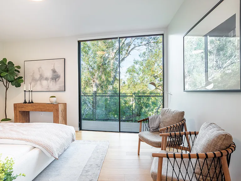Respara Brentwood — Photo 6