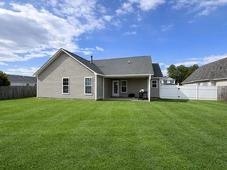 2513 Hunting Bow Dr — Photo 6