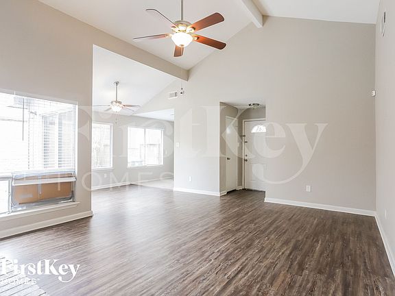 4th image of 5602 Lyden Ridge Dr