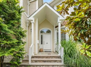 25 E Linden Ave, Englewood, NJ 07631