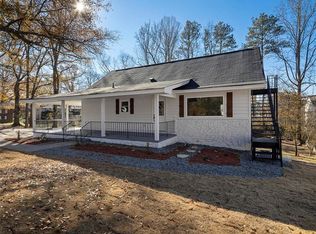 6111 Goodwin Rd, Austell, GA 30106