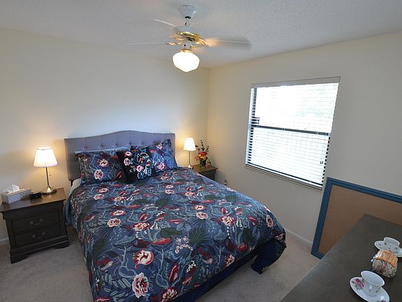 3rd image of 14207 Crystal Cove Dr S