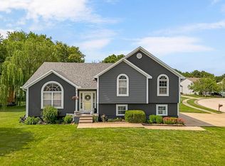12106 Canna Ct, Peculiar, MO 64078