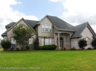 4563 Golden West Cv, Southaven, MS 38671