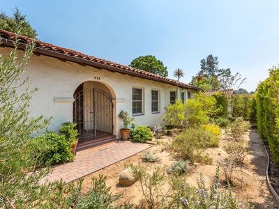446 Anita Dr, Pasadena, CA, 91105