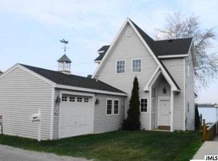 20 Ackerson Lake Rd, Jackson, MI 49201