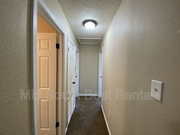 3rd image of 7525 Twin Oaks Rd