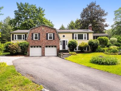 5 Ingalls Rd, Tyngsboro, MA, 01879