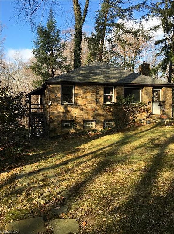 1405 Echo Gln, Gates Mills, OH 44040 Zillow