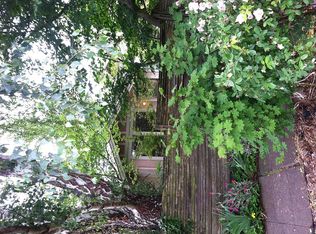 1514 NE 70th St, Seattle, WA 98115