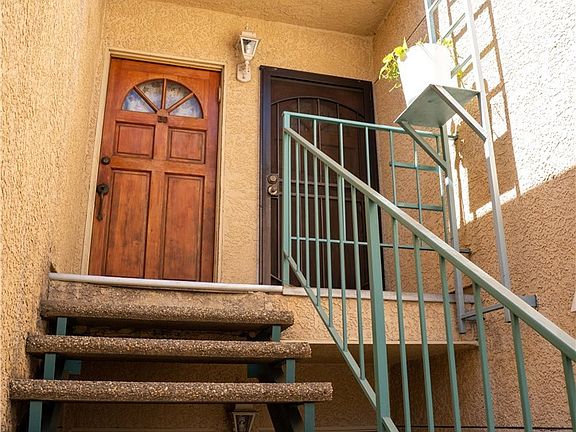 3rd image of 18307 Burbank Blvd Unit 32