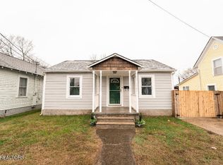 1129 Harvey St, Knoxville, TN 37917