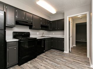 500 La Fontenay Ct #7-1800W, Louisville, KY 40223