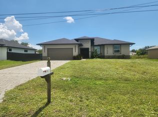 1706 NE 10th Ln, Cape Coral, FL 33909