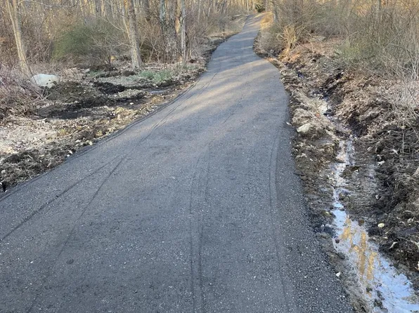 190 Covell Road, Pomfret, CT 06259