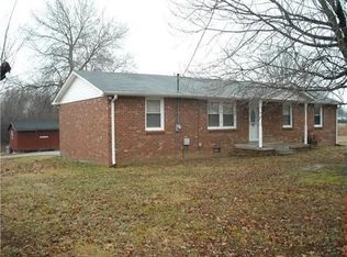 2331 Goodsprings Rd, Pleasant View, TN 37146