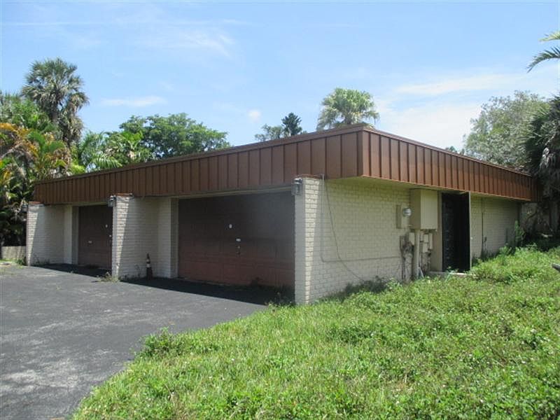 2nd image of 5410 Red Cypress Ln