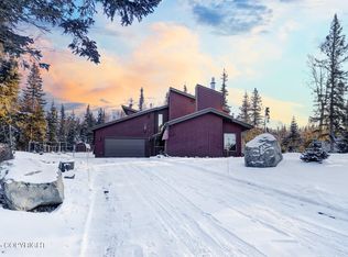 7240 Tree Top Cir, Anchorage, AK 99507