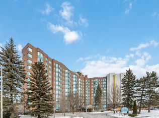 1025 Grenon Ave #1103, Ottawa, ON K2B 8S5