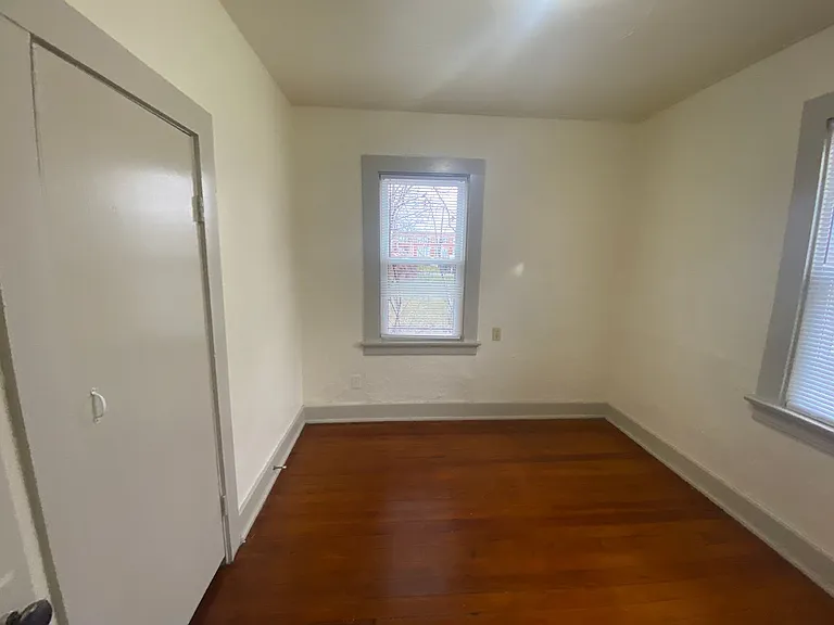 2727 Winter St — Photo 9