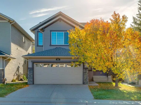 424 Hidden Creek Blvd NW, Calgary, AB T3K 6J1