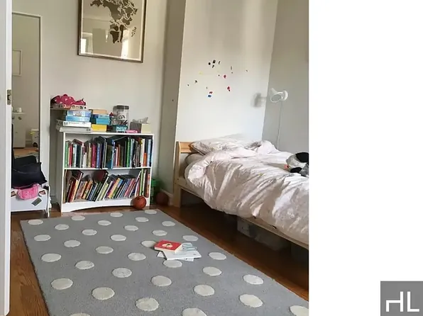 160 East Third Street image 16 of 21