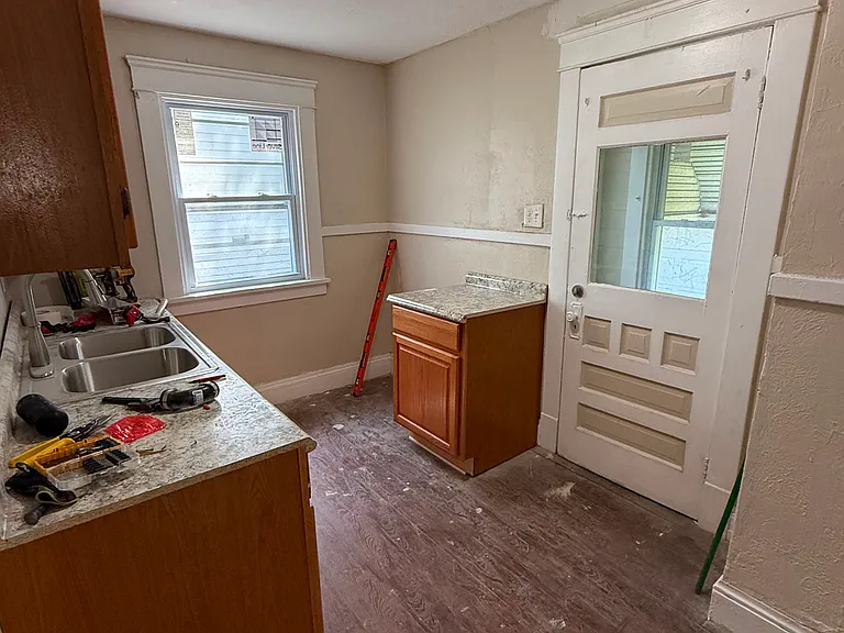 11714 Oakview Ave — Photo 5