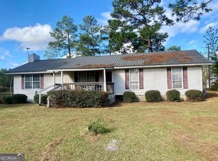 65 Bailey Rd, Jesup, GA 31545