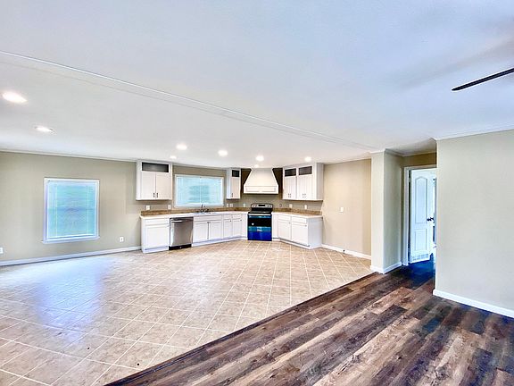 4th image of 11720 W Small Oak Ln