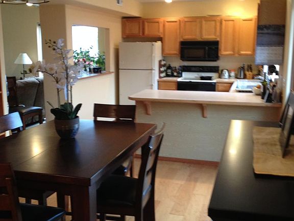 Kitchen & Dining Room