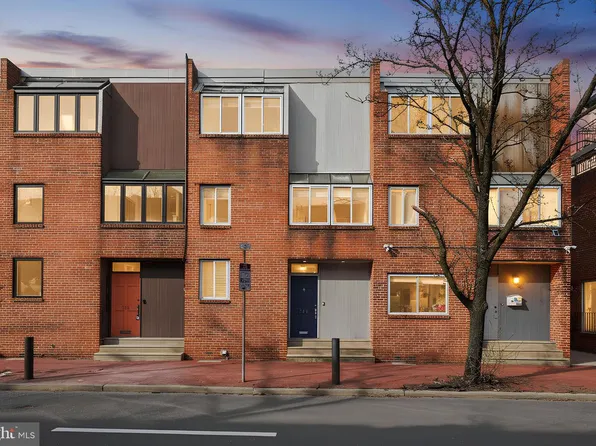 711 Lombard St, Philadelphia, PA 19147