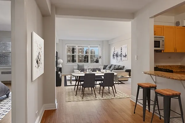 Rented by Stonehenge NYC LLC | media 1