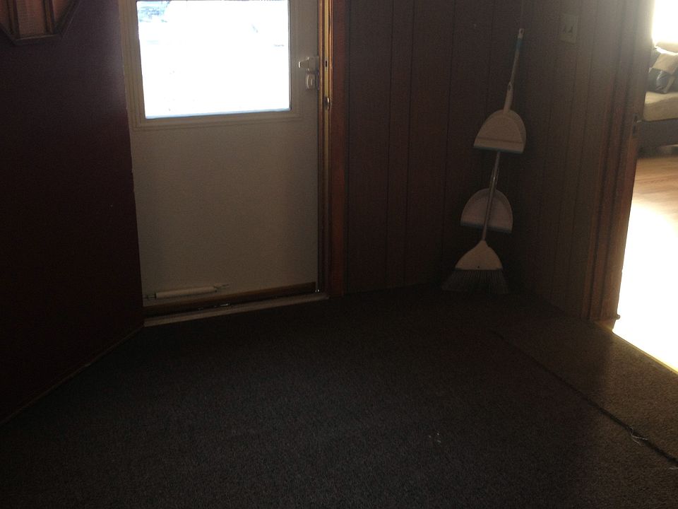 2nd image of 751 4th St