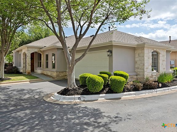 3rd image of 11558 Spicewood Pkwy APT 15