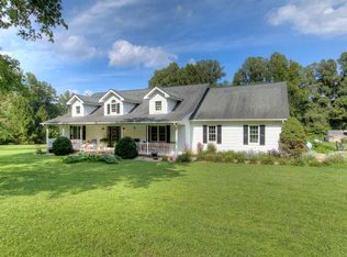 1668 Guyan River Rd, Salt Rock, WV 25559