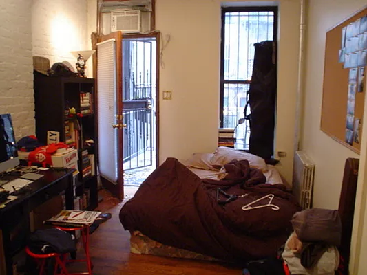 Rented by Chartwell Manhattan Realty | media 7