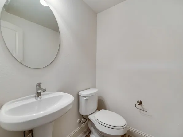 7401 Chief Spotted Tail Dr, McKinney, TX 75070