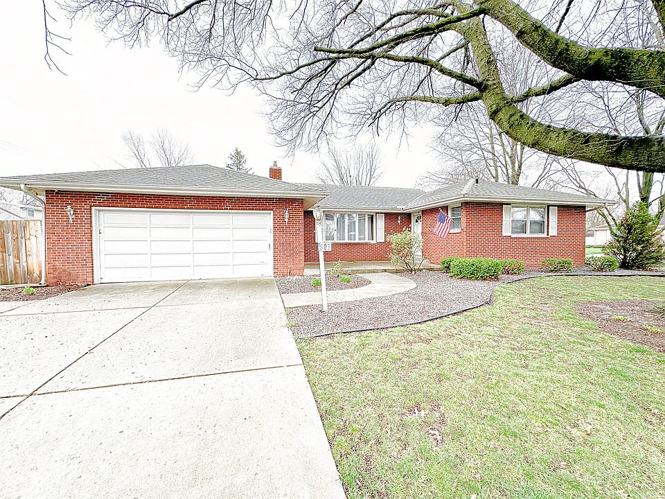 1st image of 803 Robinhood Ln