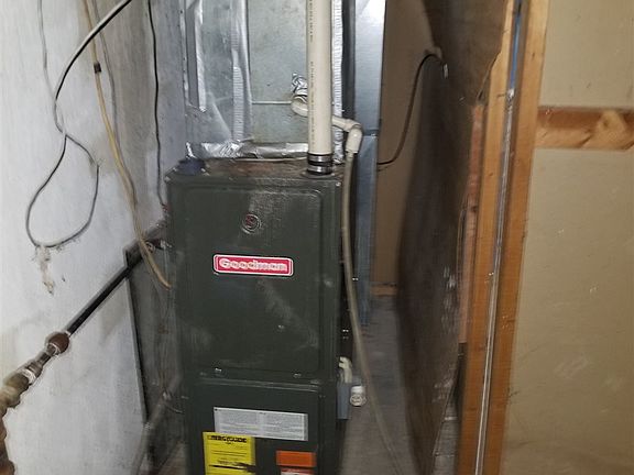 5th image of 619 Cleveland Ave