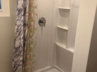 5850 Greenview Rd #1, Calabasas, CA 91302