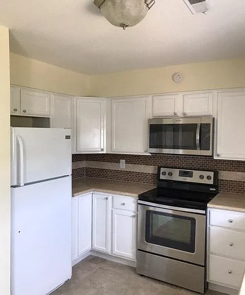 1268 Ocean View Ave #D — Photo 13