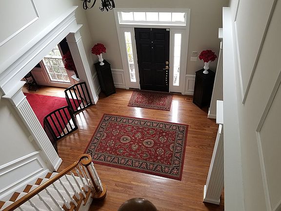 3rd image of 2611 Chestnut Woods Ct