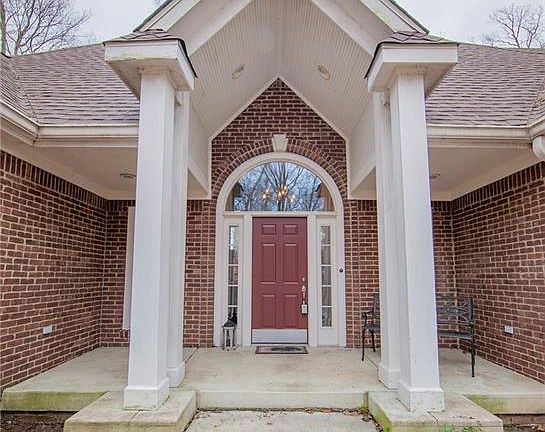 3rd image of 1203 Yellow Brick Rd