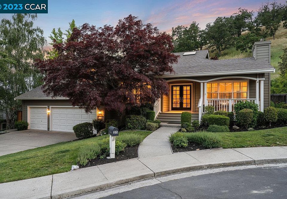 1st image of 25 Maplewood Dr